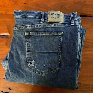 Wrangler Authentics Men's Regular Fit Comfort Flex Waist Jean 50W x 30L